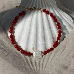 "Яркий коралл"