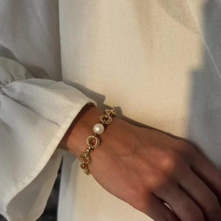 "Прикосновение солнца"