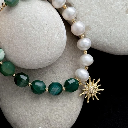 "Теплый апрель"